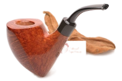 une pipe par Manuel Shaabi