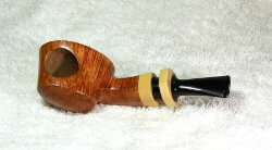 une pipe par Artem Shcherbak