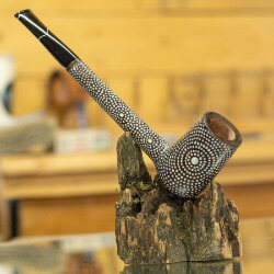 une pipe par Nektarios Stavrinos