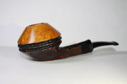 une pipe par Ihar Sumar