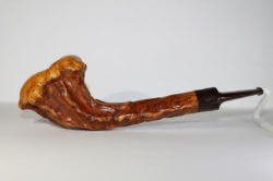une pipe par Ihar Sumar