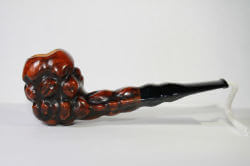 une pipe de Ihar Sumar