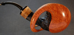 une pipe de Trever Talbert