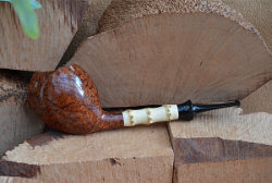 une pipe par Reiner Thilo