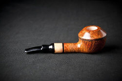 une pipe par Simeon Turner