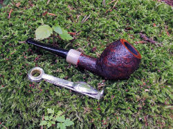 une pipe par Massimo Vaccari - VC Pipes