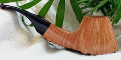 une pipe par Terri et Bill Weist