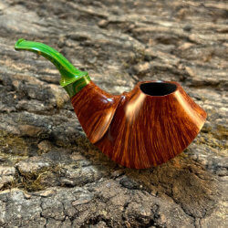 une pipe par Xin Li