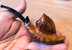 une pipe par Taha Halit Yaşar - Prof.Pipes