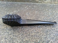 une pipe par Yves Bäcksteiner - Ygrek Pipes