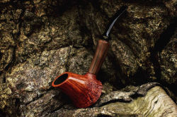 une pipe par Yuwei Huang - YuWei Pipes