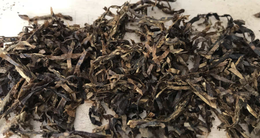 HU Tobacco White horses