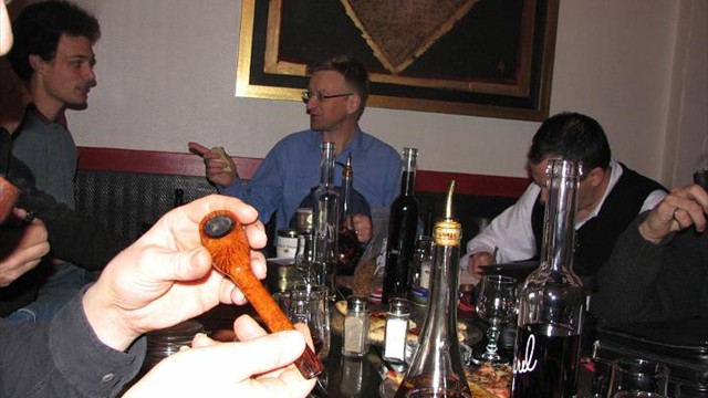 diners parisiens fumeurs de pipe