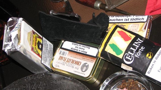 diners parisiens fumeurs de pipe