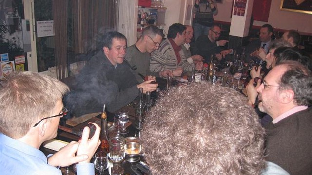 diners parisiens fumeurs de pipe